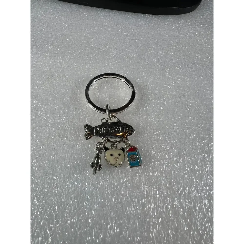 Cute Kitty Cat Meow Cat Person Pet Mom Dad Cat Lover Retro Keychain NEW